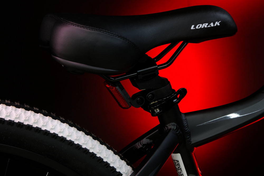 LORAK GLORY 200 8 sp Матовый Чёрный/Белый 19р (на рост 171-182)